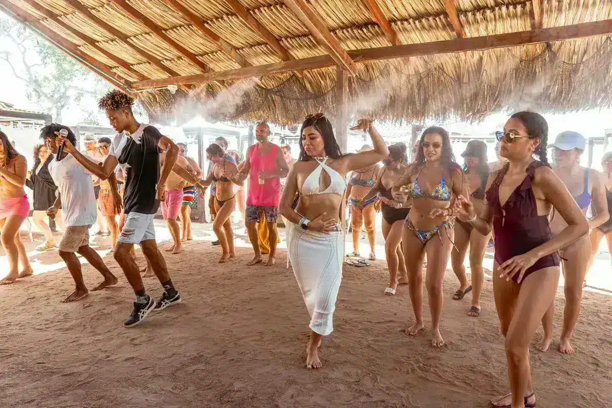 Bora Bora Beach Club - Image 21